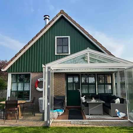 Zijperbries Oudesluis (North Holland)